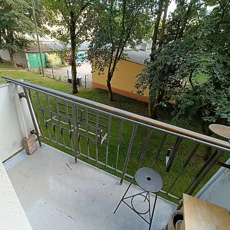 Spacious Near The Center Of 50m2 70' Tv And Ac Łódź
