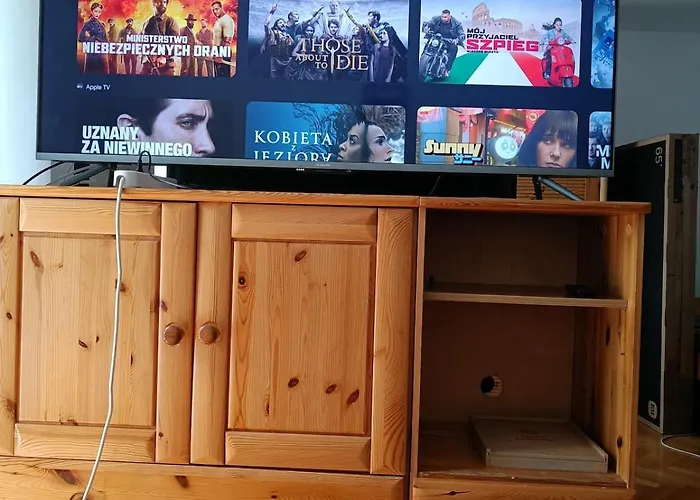 Spacious Near The Center Of 50m2 70' Tv And Ac Appartement *